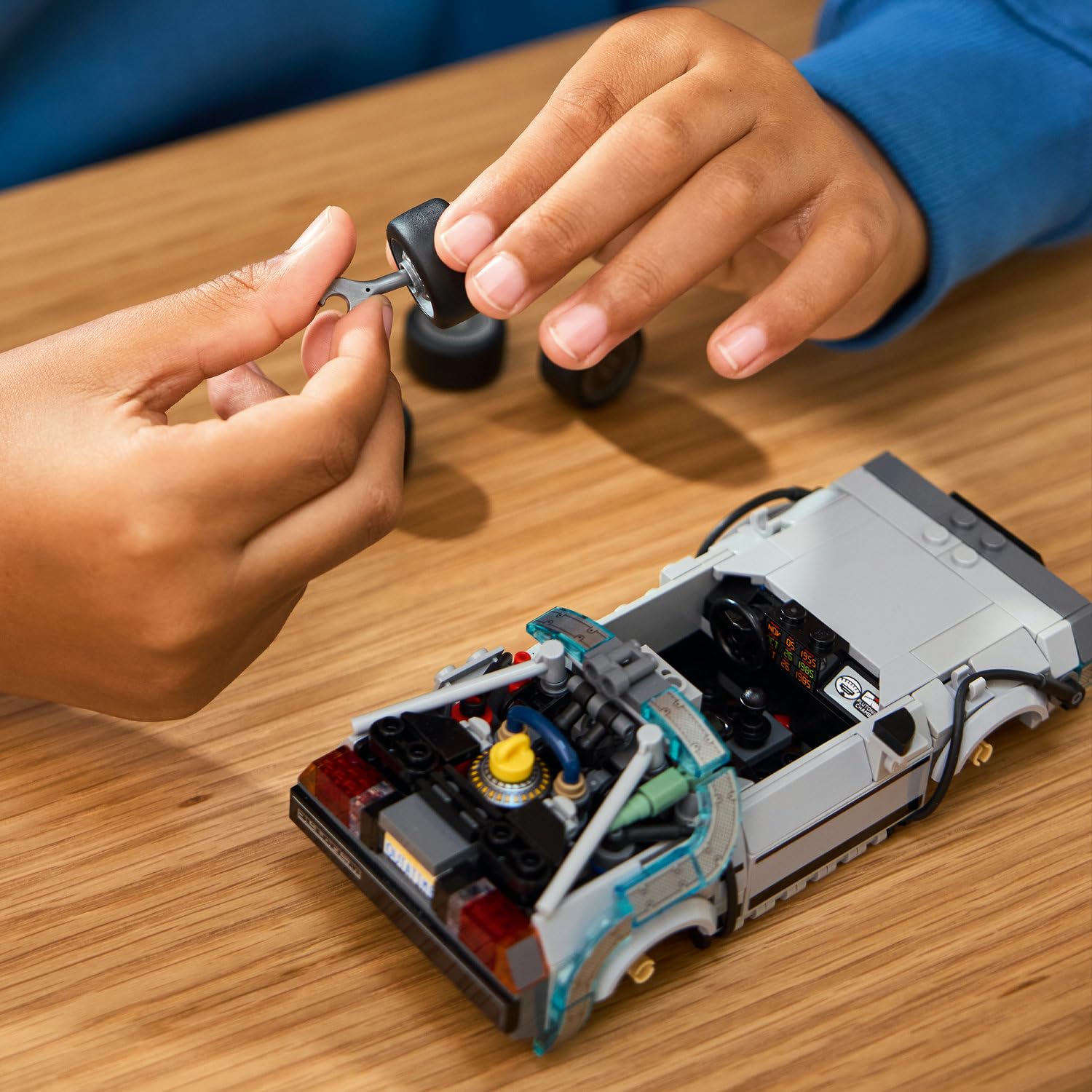LEGO Speed Champions Geleceğe Dönüş Zaman Makinesi 77256 - görsel 7