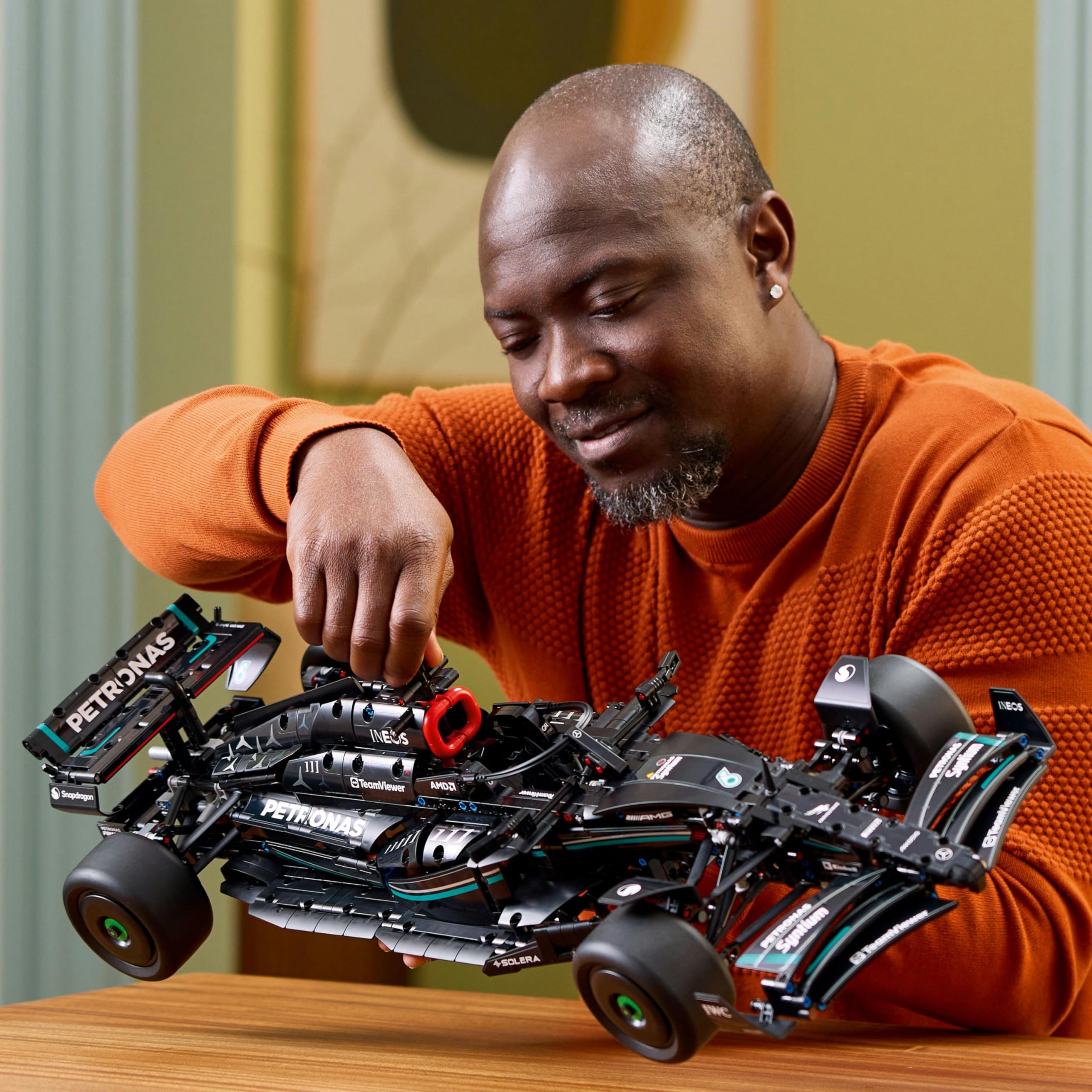 LEGO Technic Mercedes-AMG F1 W14 E Performance 42171 - görsel 8