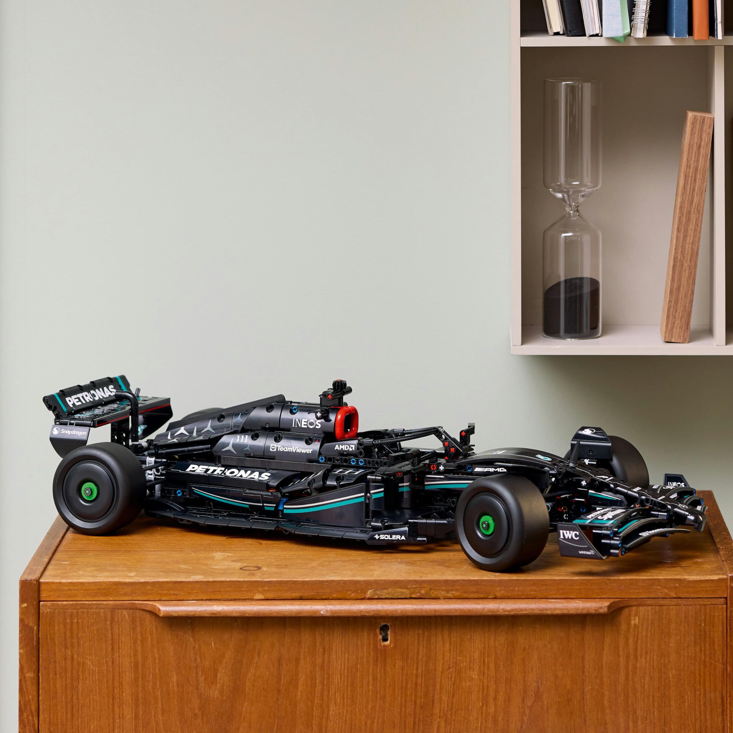 LEGO Technic Mercedes-AMG F1 W14 E Performance 42171 - görsel 10