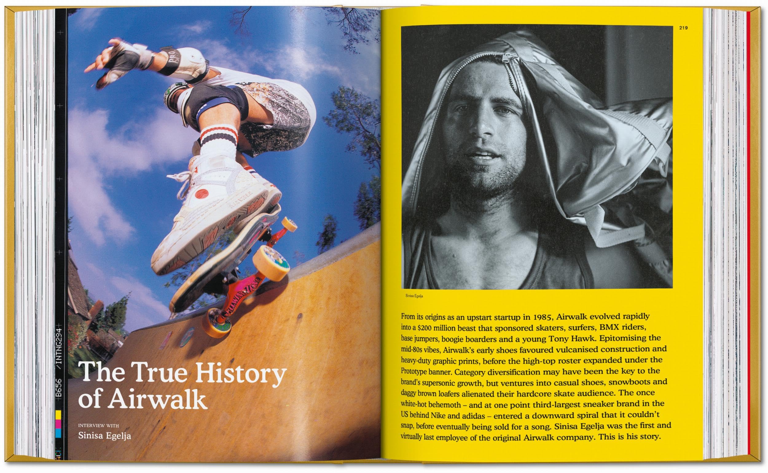 Sneaker Freaker: The Ultimate Sneaker Book 45th Ed. - görsel 5