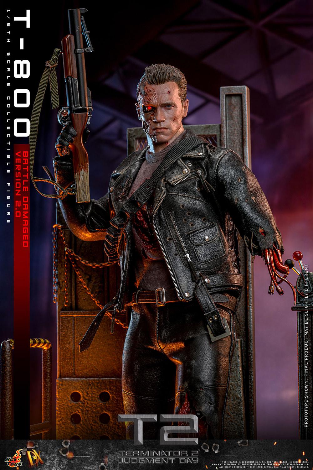 Hot Toys T-800 (Battle Damaged Version 2.0) 1/6 Figür