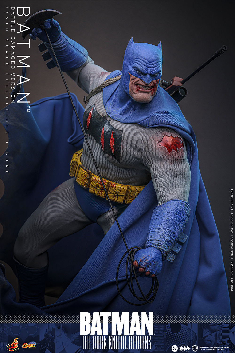 Hot Toys Batman (Battle Damaged Version) 1/6 Figürü - görsel 6